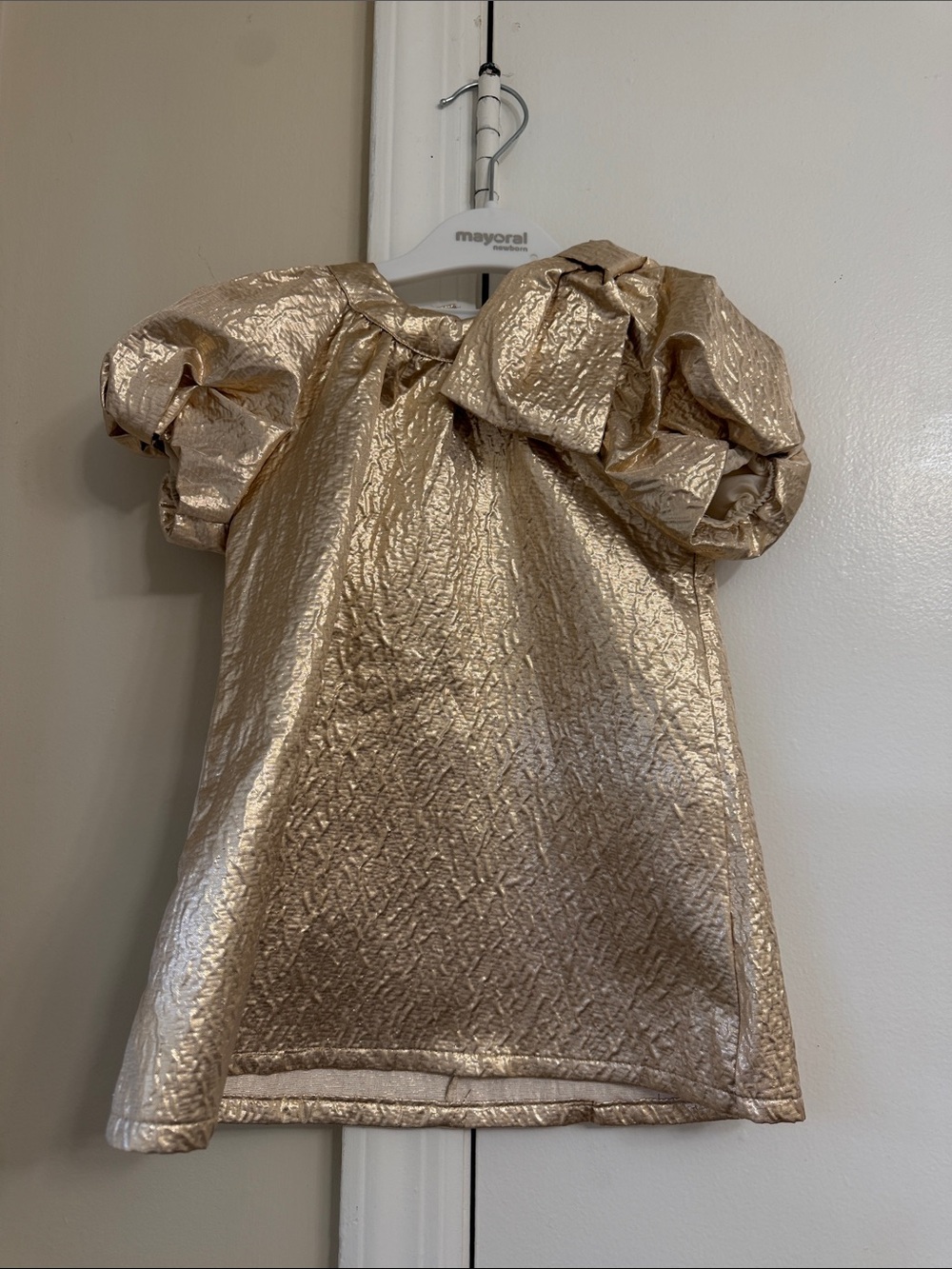Badgley Mischka Gold Metallic Puff-Sleeve Girls dress